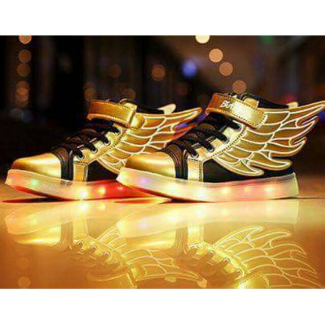 Black Gold Wing Led Shoes (LAMPU MATI)