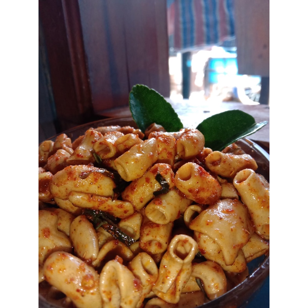 

[LOKAL] COD Kripik Kering Kerupuk Seblak / Makanan Kering / Keripik Pedas Daun Jeruk
