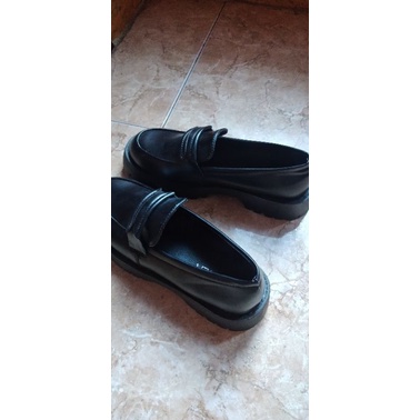 Sepatu Docmart by Nadilastuff