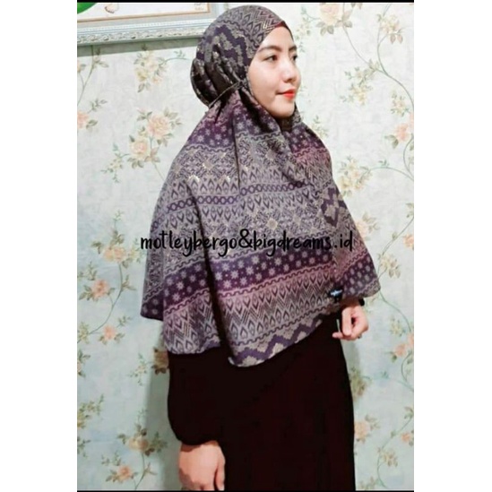 BERGO TALI MOTIF PLUS MASKER