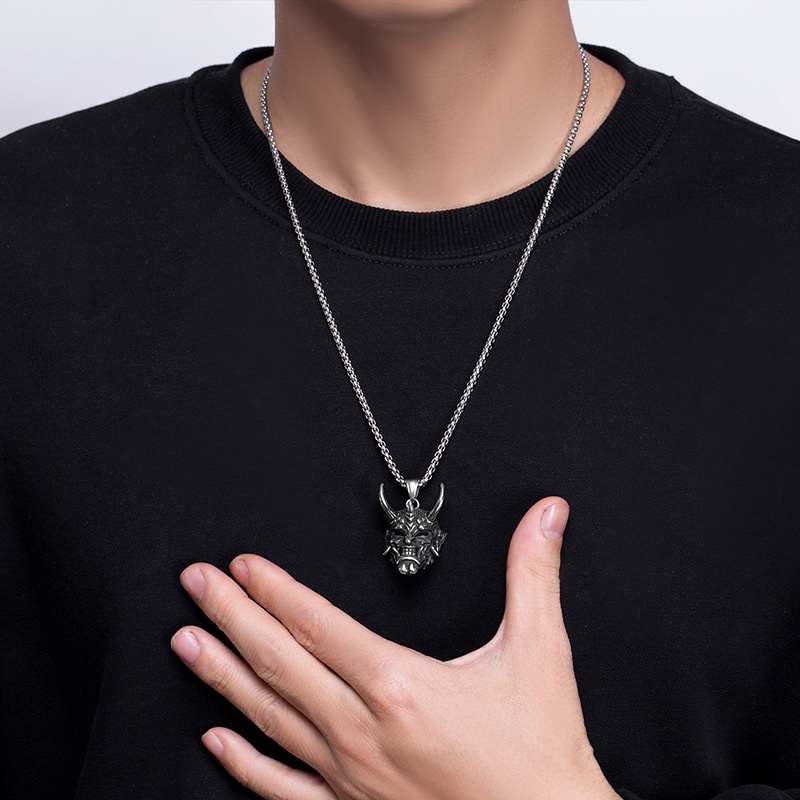 Kalung Liontin Tengkorak Bahan Metal Gaya Korea Eropa Amerika Untuk Pria