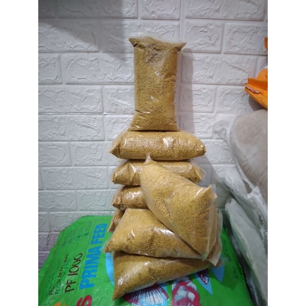 Makanan/pakan/pur hewan ayam br21e