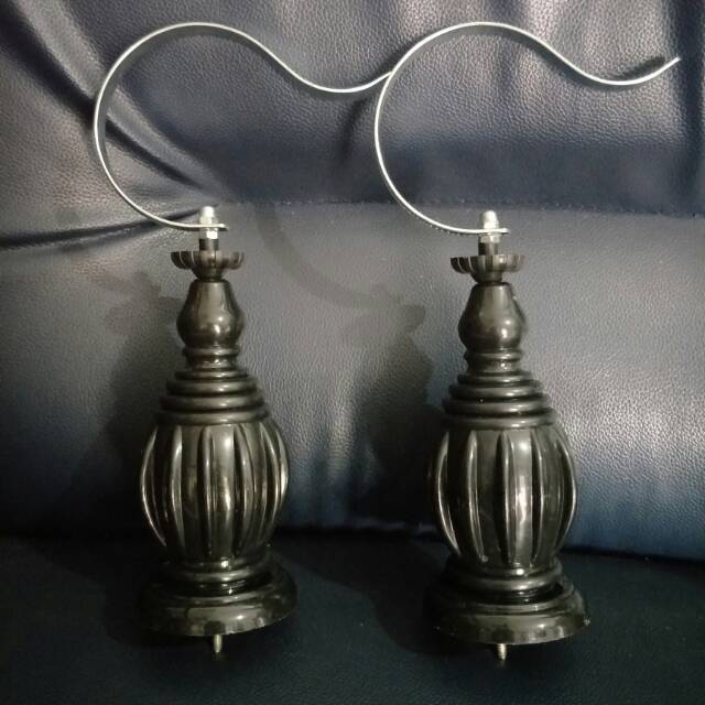 Gantungan lovebird/gantungan pion/gantungan plastik/gantungan pion burung/pion burung/pion plastik