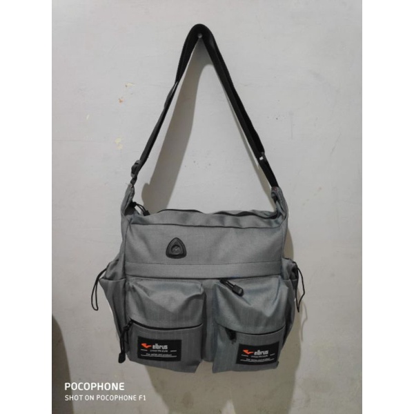 tas selempang pria original # tas kerja # tas santai elbrus