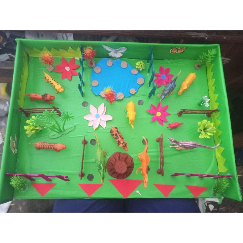 Maket Kebun Binatang SBDP Kelas 2 (Bisa Request)