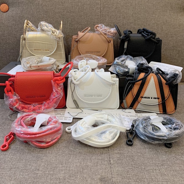 Tas Charles & Keith chunky mini - B