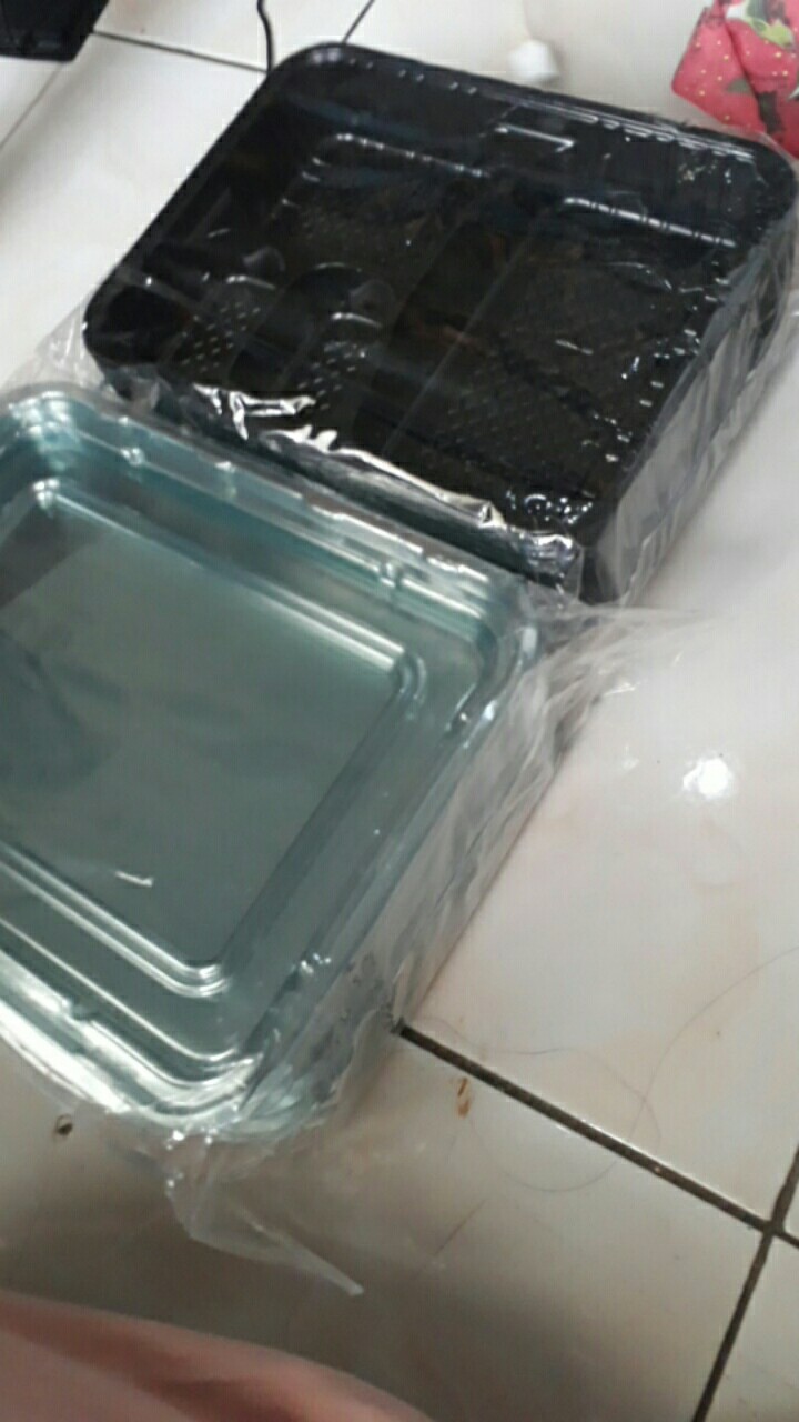 Original Tray Sekat 4 Totol / Tray Sekat Empat / Tray Sekat 4/ Tray Bersekat/ Sekat 4/ Box Bento/