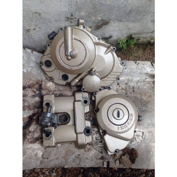 Tutup blok mesin cover mesin satria fu original lepasan motor