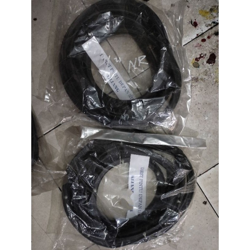 KARET PINTU DEPAN KIJANG SUPER GRAND ROVER