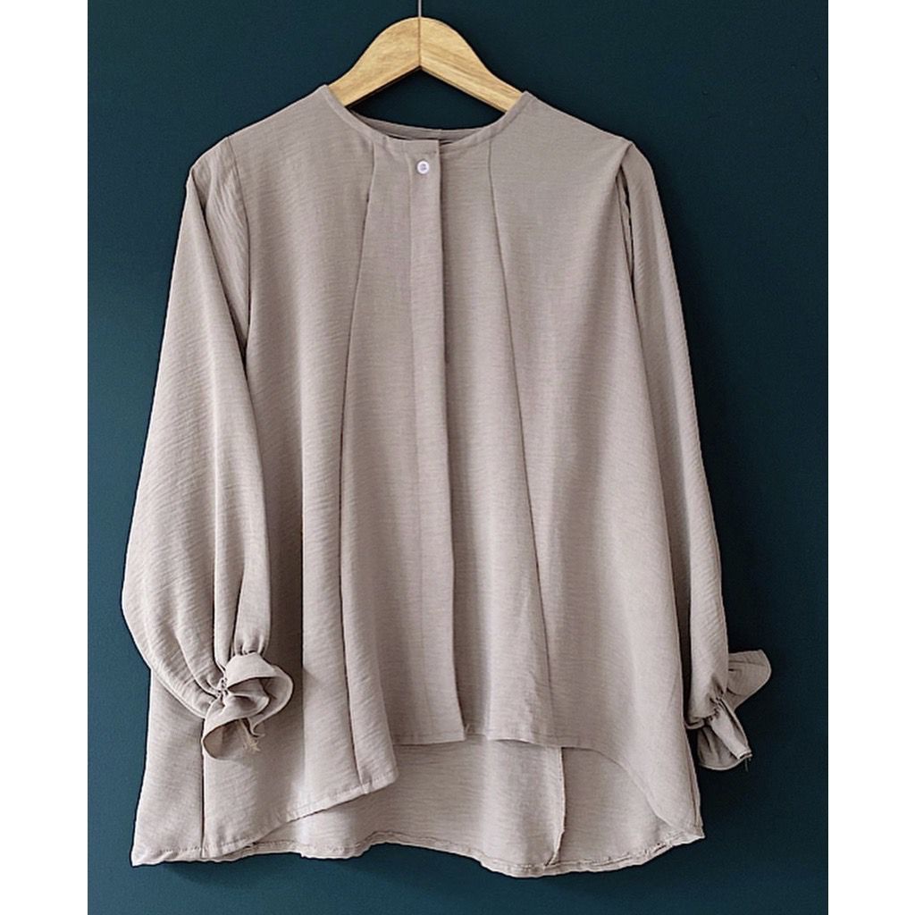 BEFAST - ZFS OOTD Wanita Blouse DESI / CANA CRINKLE CEY BLOUSE / Blouse Kasual / Atasan Blus Lengan Panjang / Blouse Polos Formal / Fashion wanita Hijab / Blouse Keluaran Terbaru 2022 / Blouse Kekiniaan Remaja Wanita / Termurah