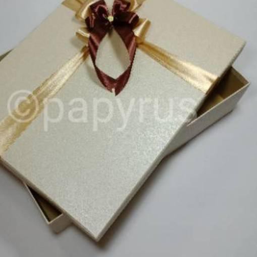

☜ PAPYRUS 30x40 Tinggi 10cm Kotak Kado Gift Box Hadiah ❋