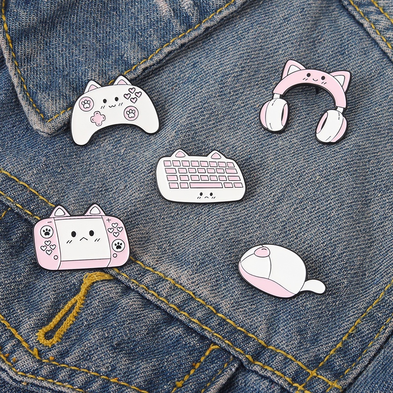 5 Styles of Cartoon Cat Enamel Brooch Office Supplies Game Console Lapel Pin Backpack Badge Gift for Friends