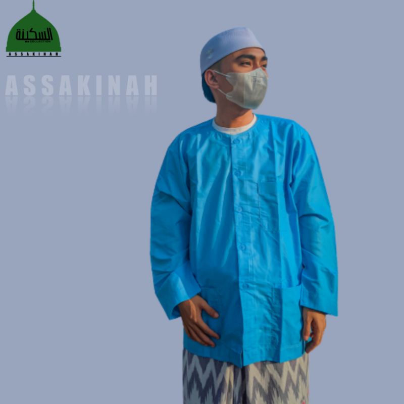 Koko Ammu tanpa kerah