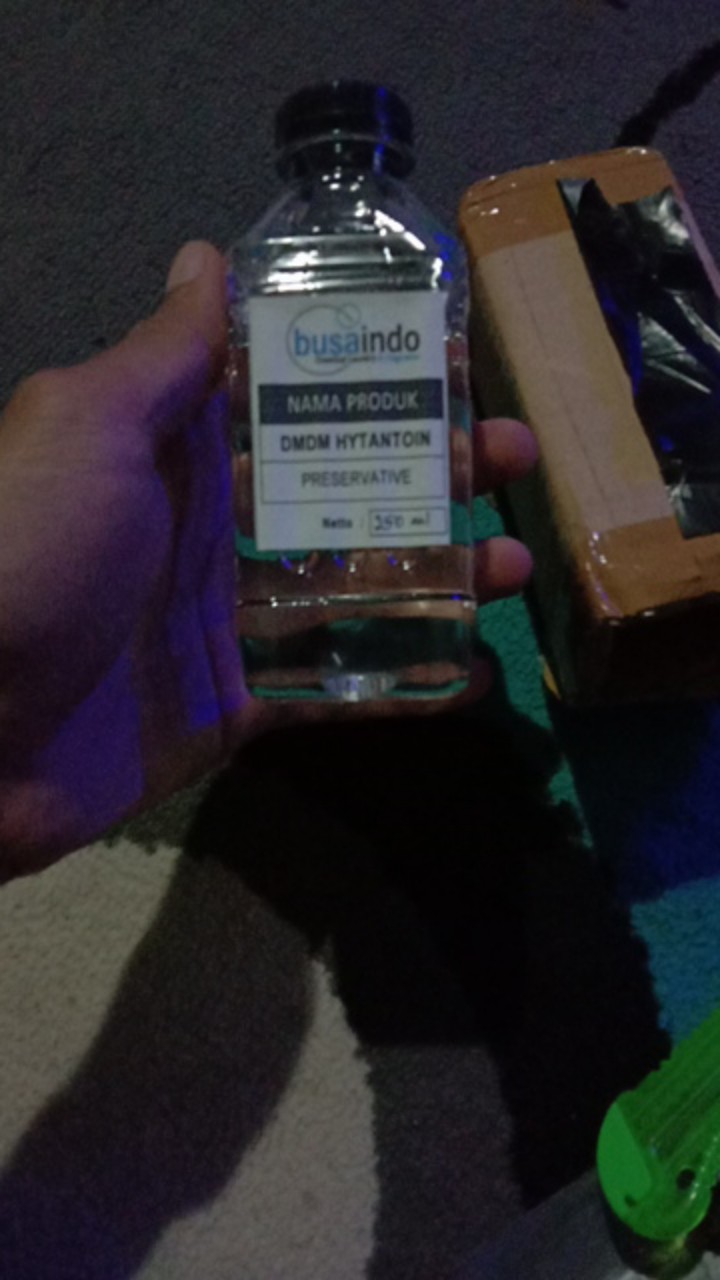 Dmdm Hydantoin 250 Ml