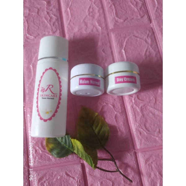 Rskin Paketan Day+Day+sabun Free gift