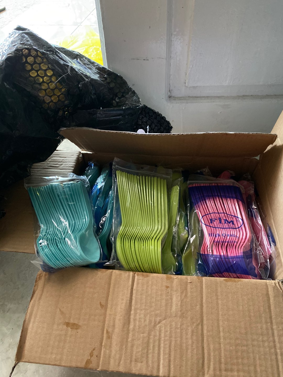 Sendok Makan Hijau Muda Merek Fim Harga 1 Pack Isi 25 Pcs