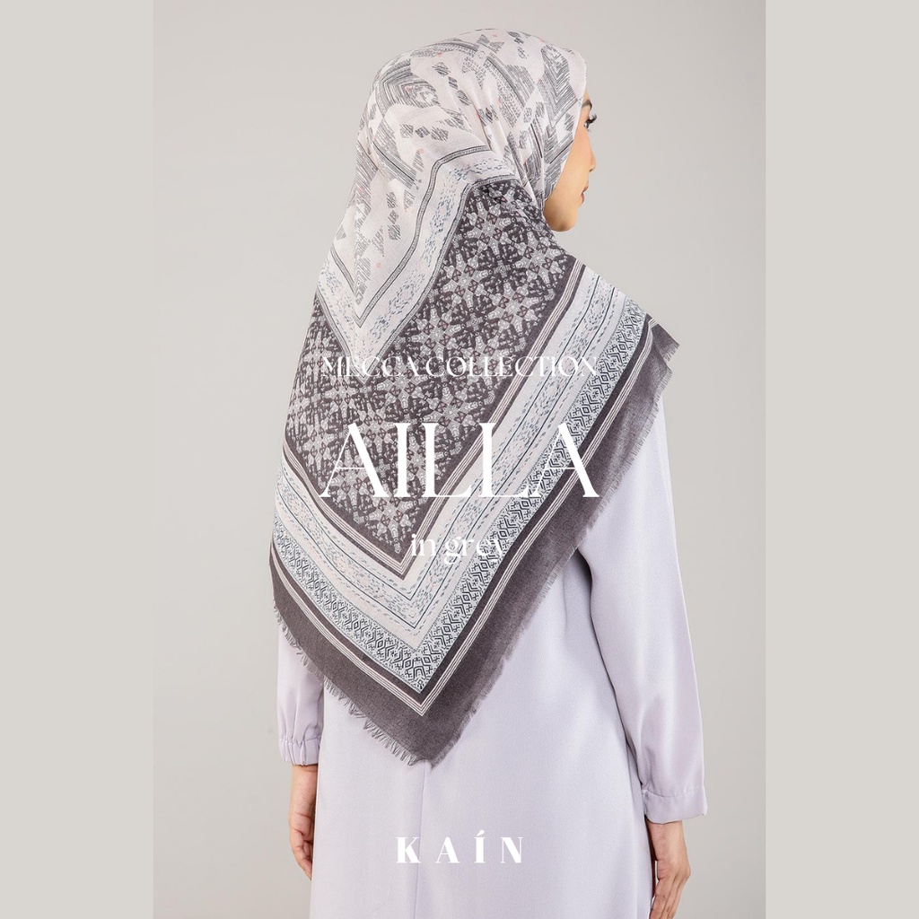 SHOPKAIN Ailla shawl in Grey - MECCA COLLECTION