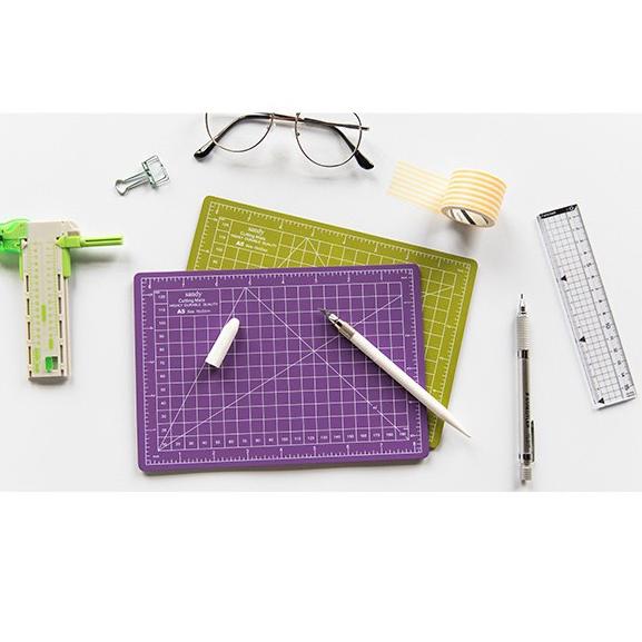 

[KODE GC9HU] JUNESIX A5 CUTTING MAT & CARVING-KNIFE PEN SET ALAS POTONG