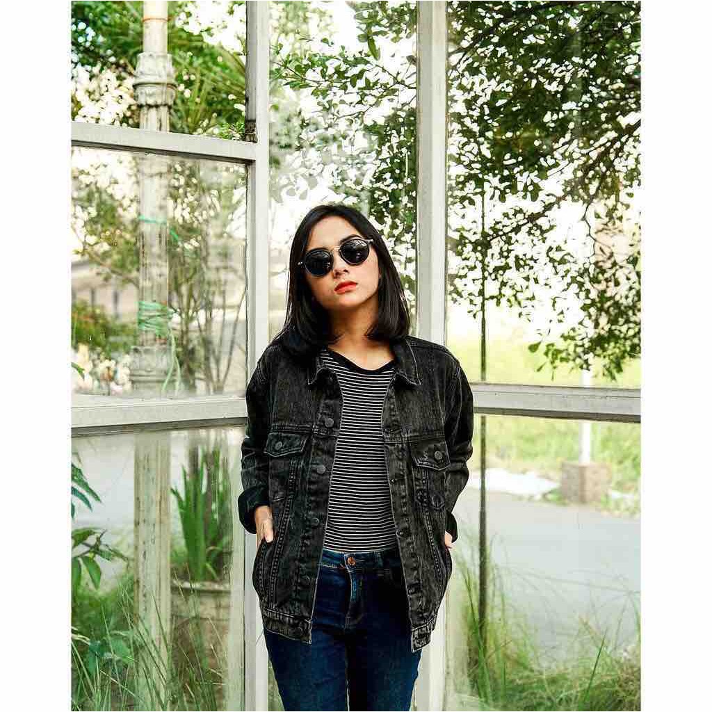 Jaket Jeans Denim Wanita Oversize Snowblack Cewek Sandwash Hitam M - XL Premium