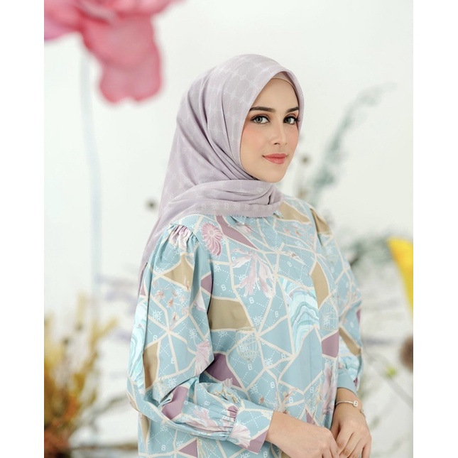 Ready  New Astera Top in Jade sz S by Buttonscraves x Riamiranda
