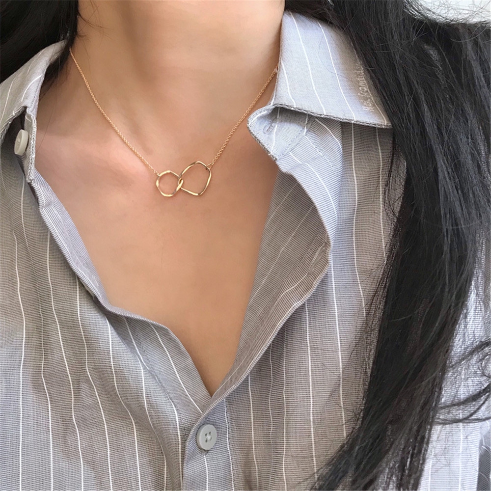 Kalung Rantai Clavicle Dengan Liontin Cincin Ganda Untuk Wanita #261141322