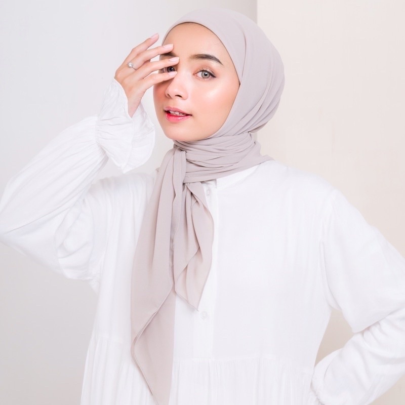 Helen_shop86 Segi Tiga Instan Malay  Hijab Sagiempat Melayu  2 Layer  Jilbab Instant Ceruty Babydoll  Kerudung Instant Tali