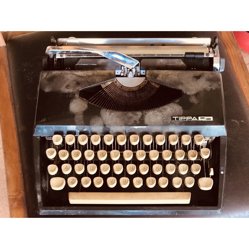 mesin ketik adler tippa antik