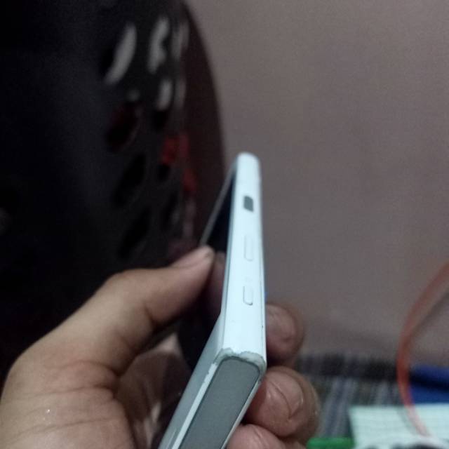 Sony x compact