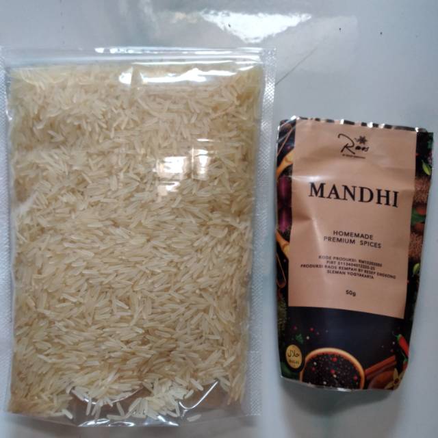 

Paket bundling beras basmati dan bumbu nasi mandhi