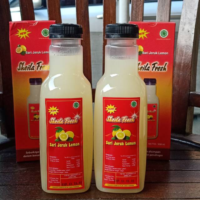 

2 botol Sari lemon sheila fresh 500ml, perkilo pengiriman bs langsung 2 botol