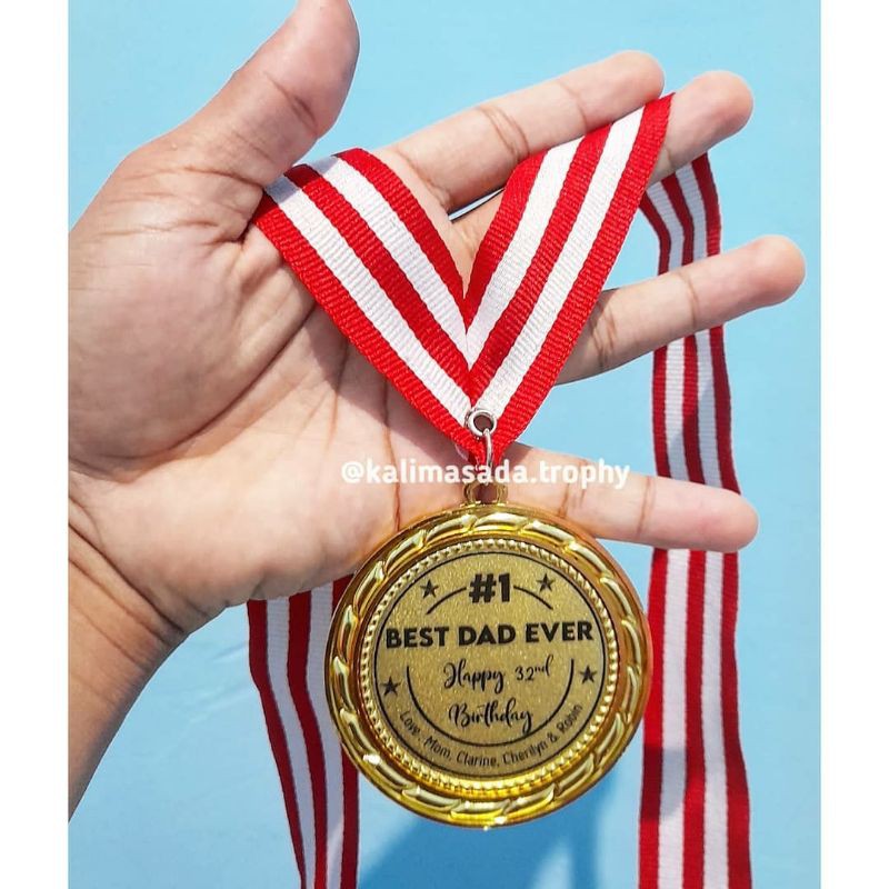 

MEDALI Kado / Medali Kejuaraan