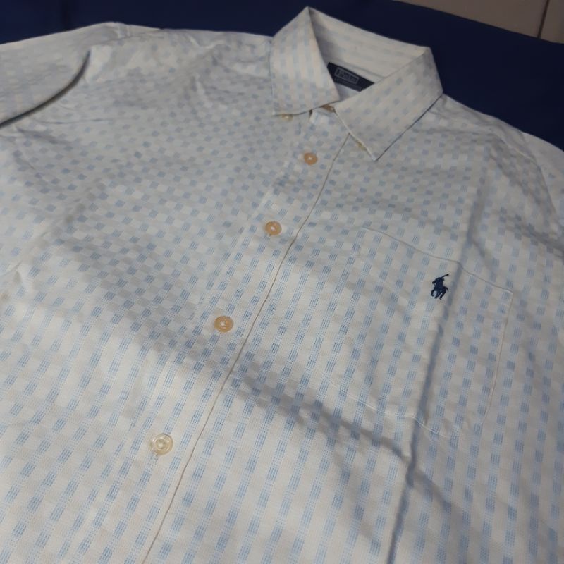 KEMEJA POLO PUTIH GARIS GARIS