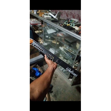 mikrotik rb2011 uias rm