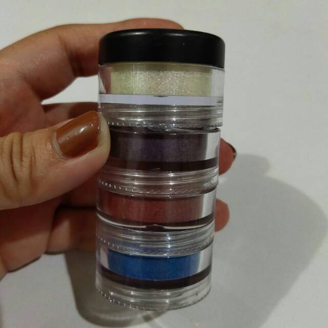 Pac eyeshadow kondisi 99%