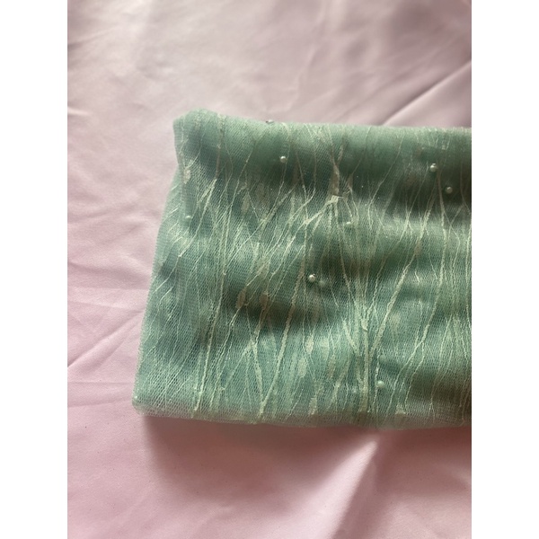 kain Tulle akar mutiara-Hijau mint