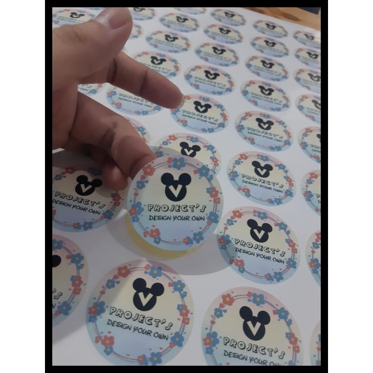 

Sticker Vinyl Print And Cut + Laminating