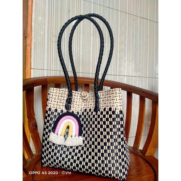 (PART 3)TAS JALI PREMIUM/TAS ANYAMAN PLASTIK JALI/TAS JALI MONOKROM/TAS ANYAM KEKINIAN