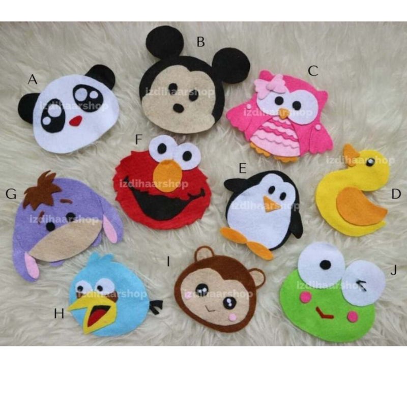 

Amplop Flanel Karakter