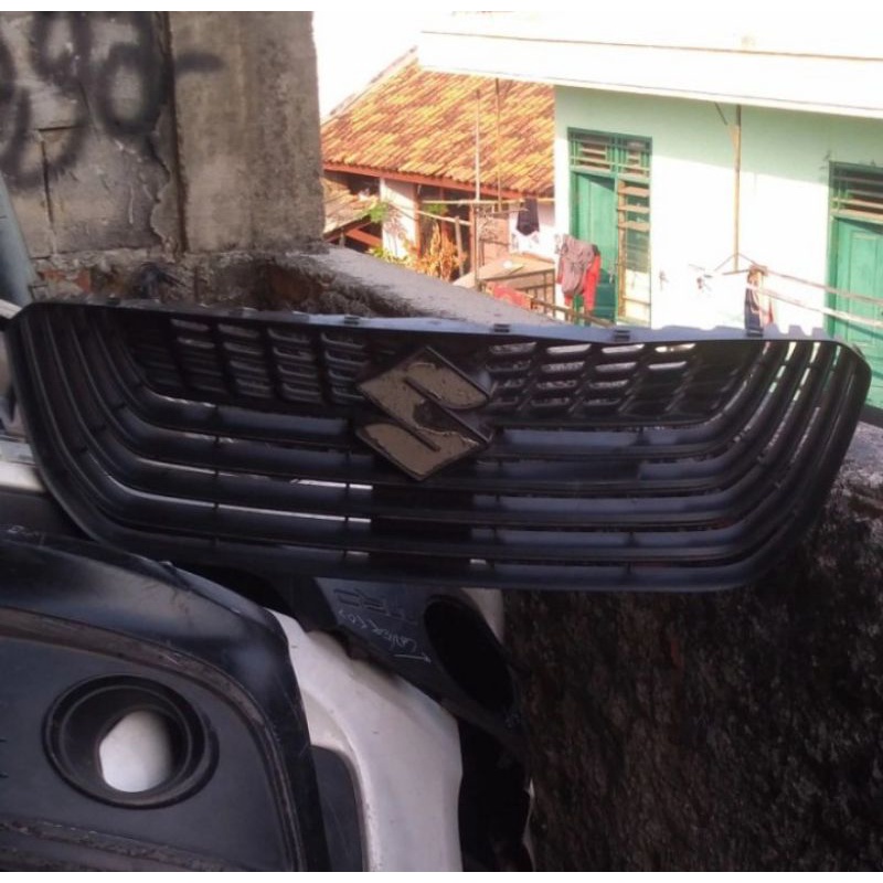 Grill Suzuki Ertiga dreza