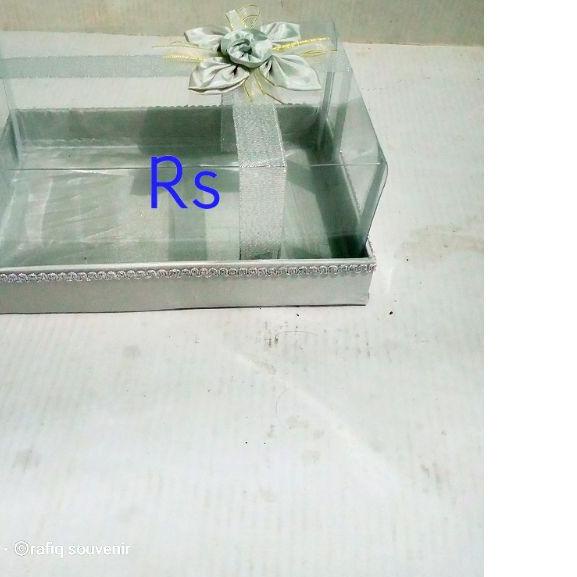 

☟ Kotak hantaran/Seserahan Pernikahan full mika pita satu set isi 4 kotak ➲