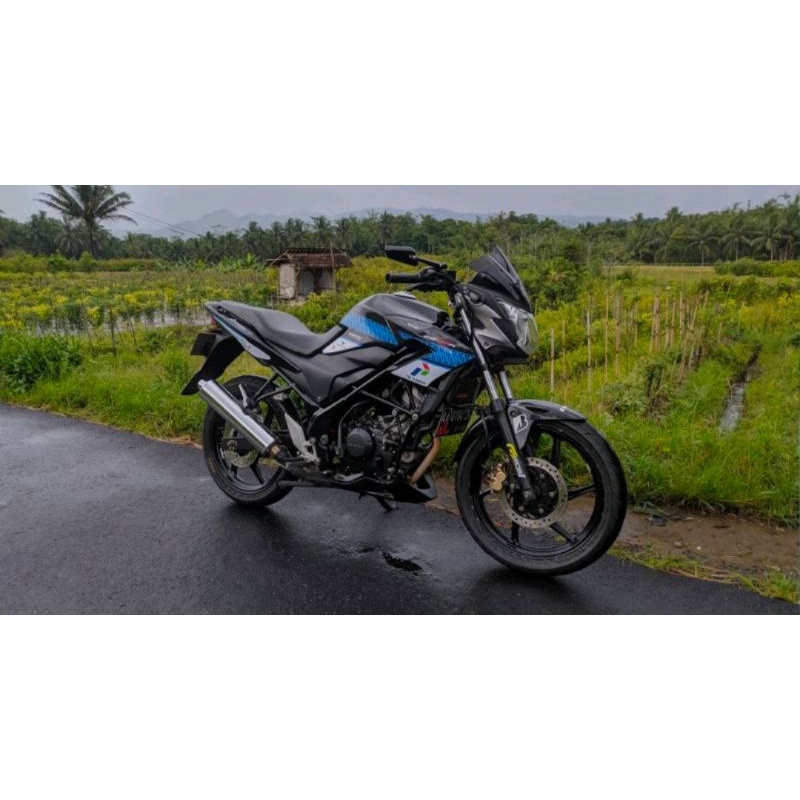 STRIPING CB 150R  OLD / LAMA DECAL STIKER LIS BODY HONDA CB 150R PERTAMINA MANDALIKA