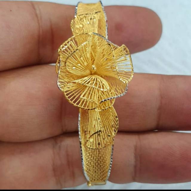 Gelang kendarian emas 70% 700 70 %