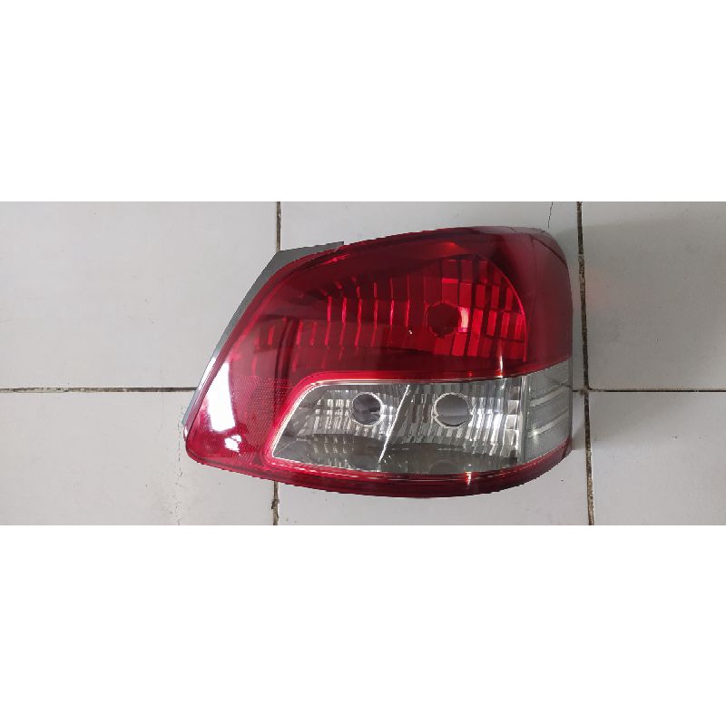 Stoplamp Lampu belakang Toyota vios limo gen 2