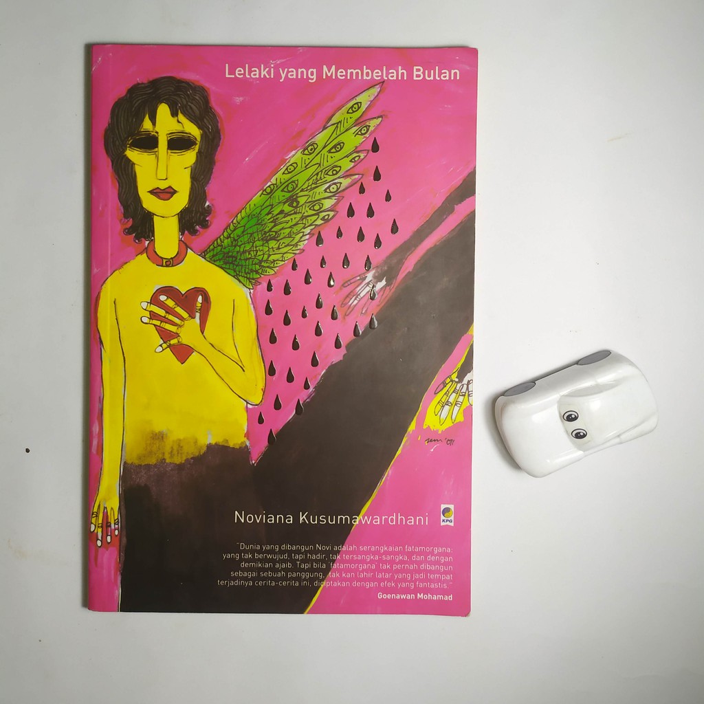 Lelaki yang Membelah Bulan karya Noviana Kusumawardhani (bekas)
