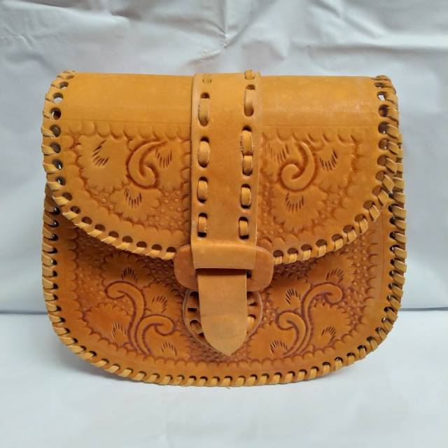 (BISA COD) TAS SELEMPANG KULIT ASLI UKURAN BESAR 21x19x6 cm - SLING BAG WANITA OOTD