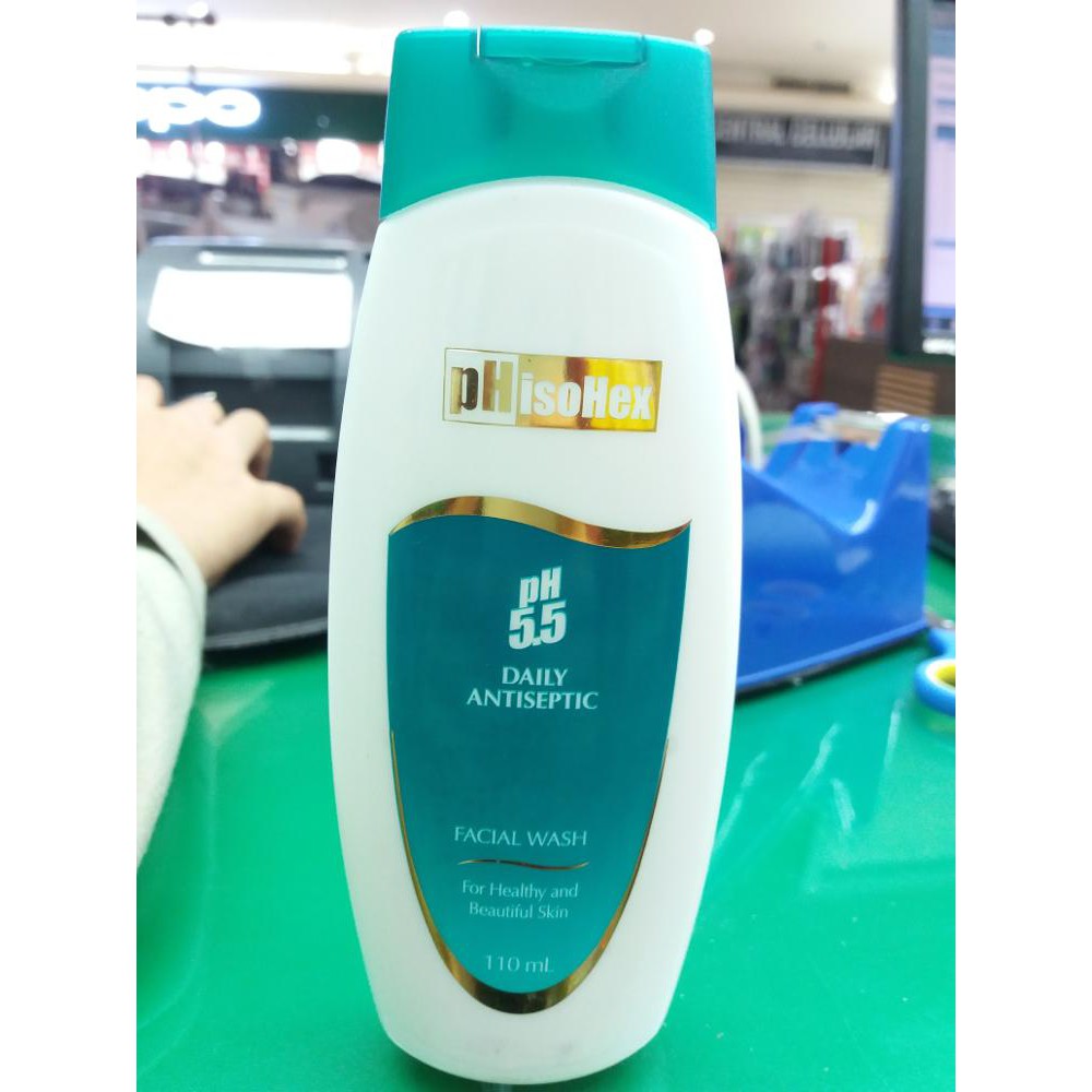 PHISOHEX PH 5.5 DAILY ANTISEPTIC FACIAL WASH 110 ML Terlaris
