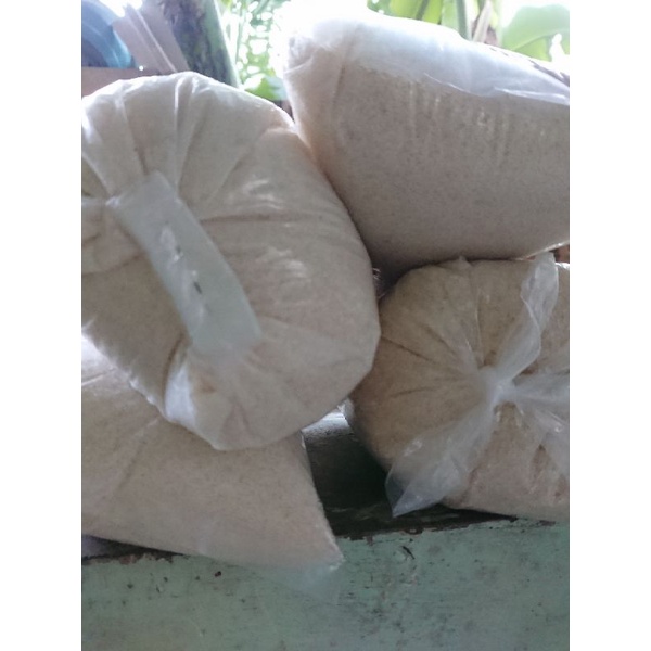 

Gula pasir murni berat 1000 gr