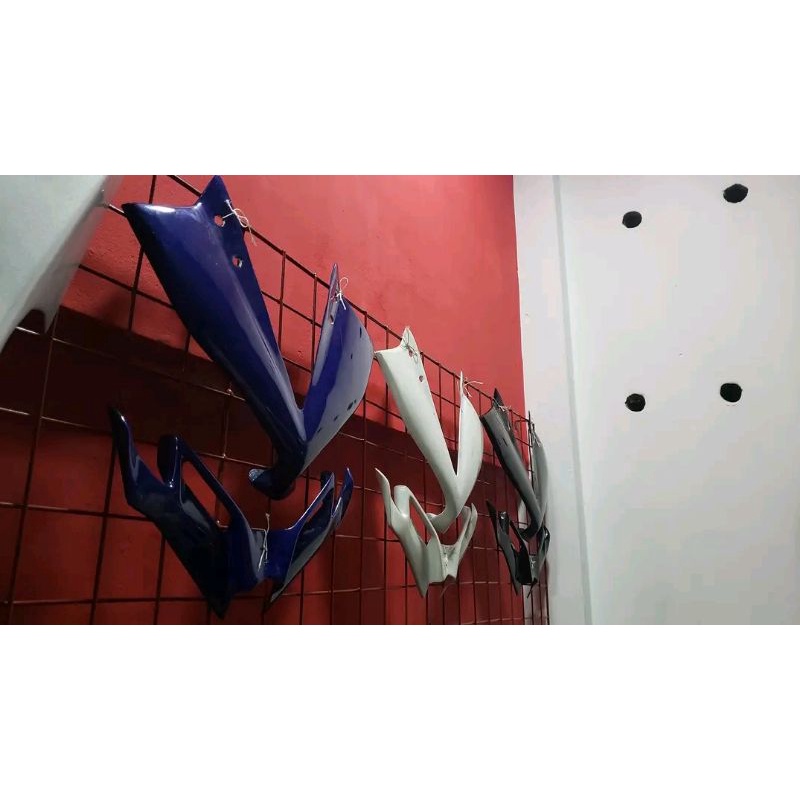 Topeng R15 v2 Winglet Dan Topeng