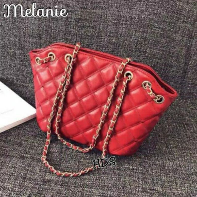 Selempang rante jaitjait melanie / tas embos wanita