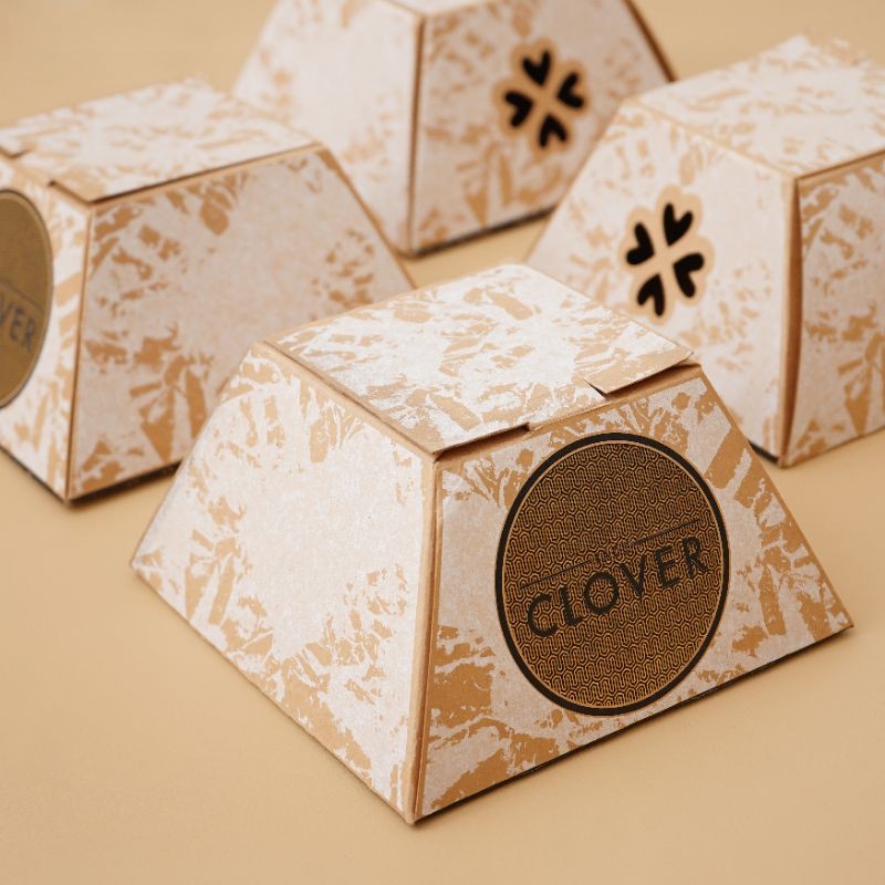 Gift Box Packaging JADECLOVER Aesthetic